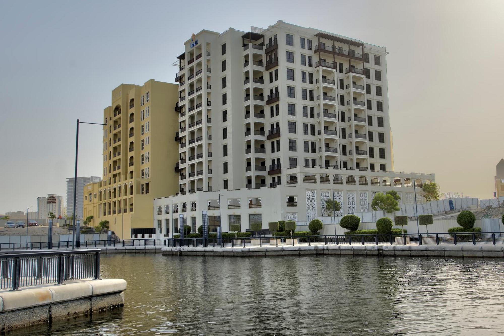 Suha Creek Apartment, Waterfront Jaddaf 4*